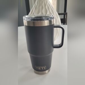 YETI Charcoal Travel Rambler Mug